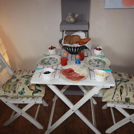 Bed and Breakfast De Pimpelmees Haga Zewnętrze zdjęcie